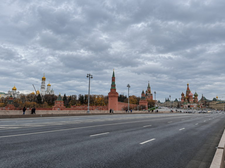 Выходные в Москве. Автобусный тур из Санкт-Петербурга. 